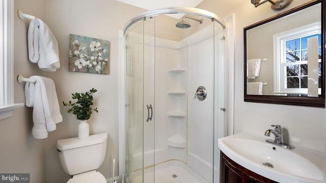 50 HICKORY LN, Chalfont, PA 18914