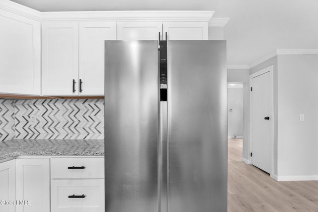 215 Furman Street, Schenectady, NY 12304