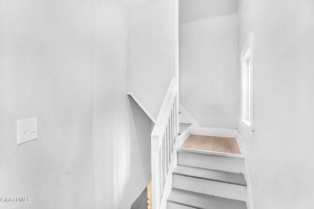 215 Furman Street, Schenectady, NY 12304