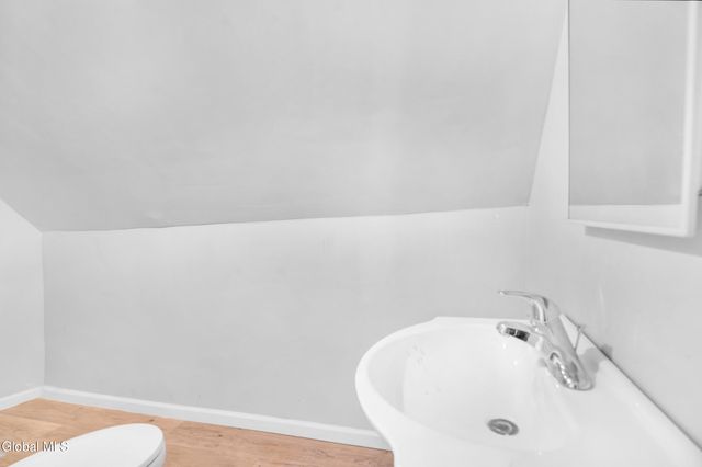 215 Furman Street, Schenectady, NY 12304