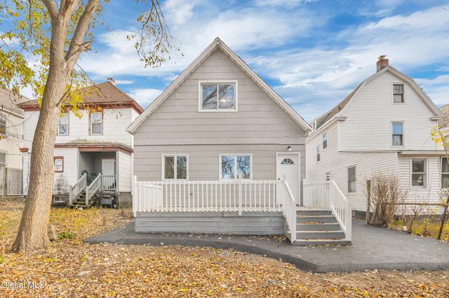 215 Furman Street, Schenectady, NY 12304