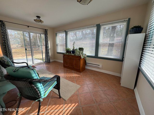 3720 Washington Pike, Knoxville, TN 37917