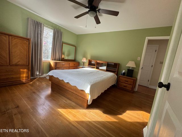 3720 Washington Pike, Knoxville, TN 37917