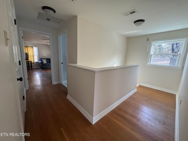 3720 Washington Pike, Knoxville, TN 37917