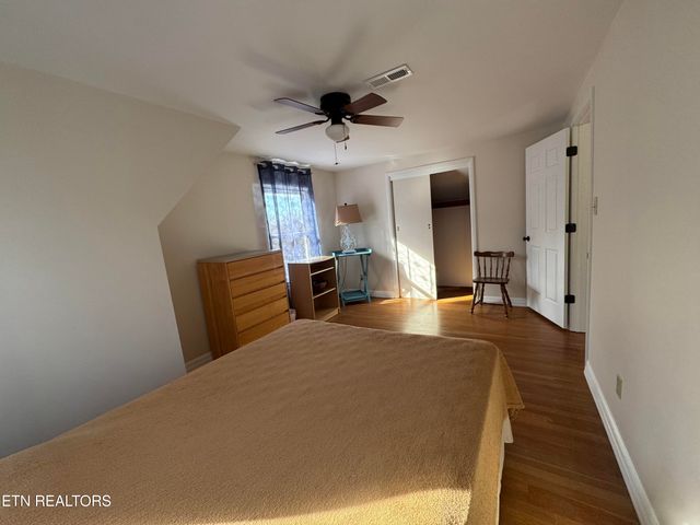 3720 Washington Pike, Knoxville, TN 37917