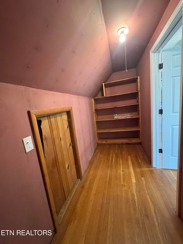 3720 Washington Pike, Knoxville, TN 37917