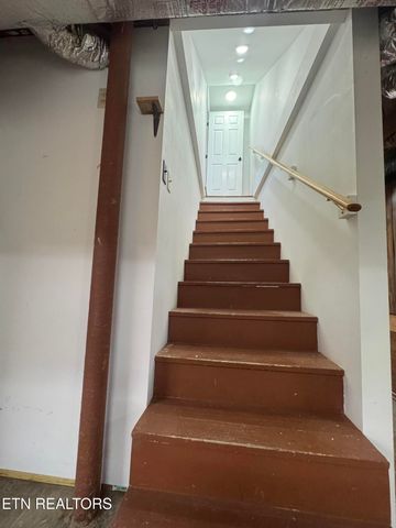 3720 Washington Pike, Knoxville, TN 37917