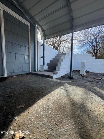 3720 Washington Pike, Knoxville, TN 37917