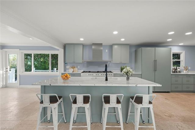 16813 Captiva DR, Captiva, FL 33924