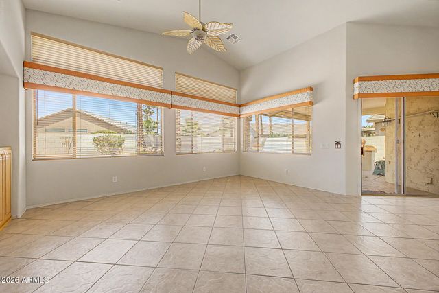 17806 N BECKE Lane, Surprise, AZ 85374