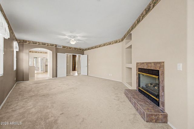 17806 N BECKE Lane, Surprise, AZ 85374