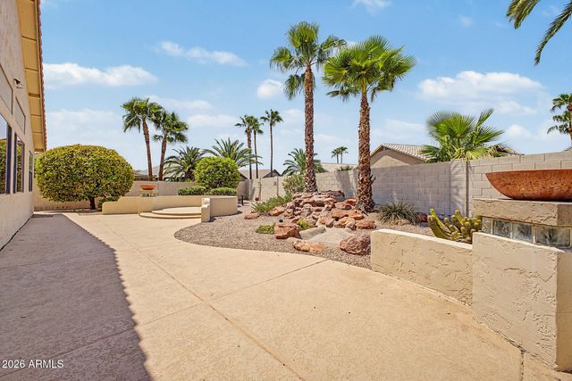 17806 N BECKE Lane, Surprise, AZ 85374