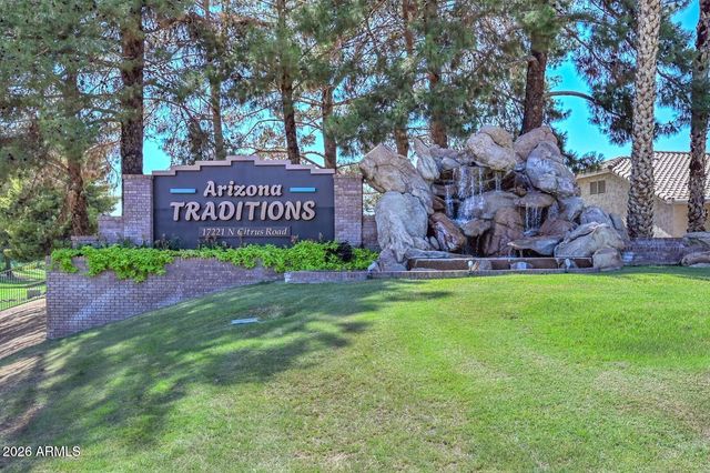 17806 N BECKE Lane, Surprise, AZ 85374