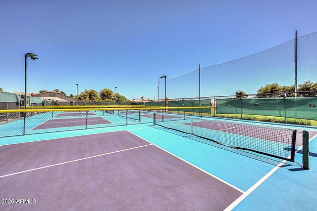 17806 N BECKE Lane, Surprise, AZ 85374