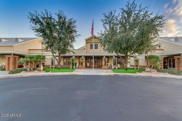 17806 N BECKE Lane, Surprise, AZ 85374