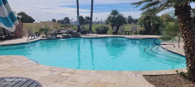 17806 N BECKE Lane, Surprise, AZ 85374