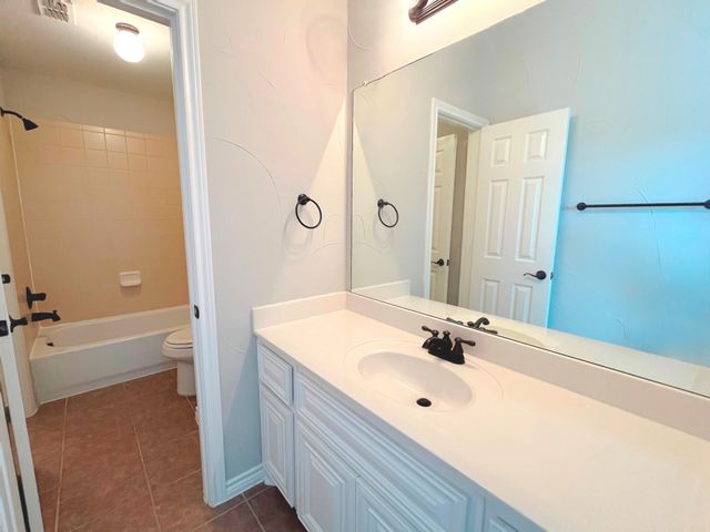 808 Wren Court, Forney, TX 75126