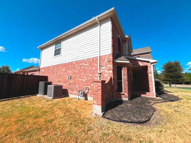 808 Wren Court, Forney, TX 75126