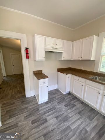 522 N 8th Street, Griffin, GA 30223