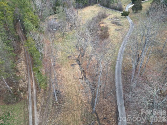 46 Pug Run 4, Weaverville, NC 28787