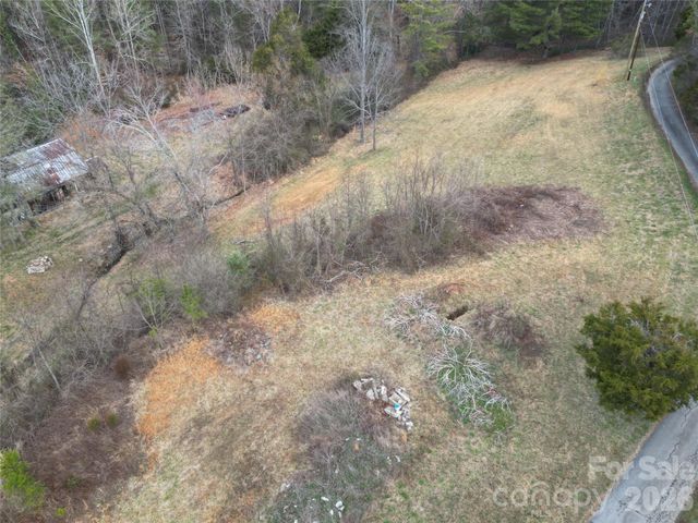 46 Pug Run 4, Weaverville, NC 28787