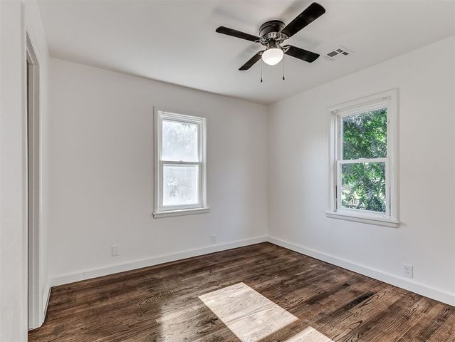 703 S 2nd Street, Yukon, OK 73099