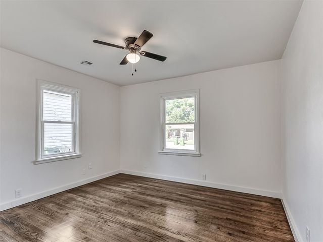 703 S 2nd Street, Yukon, OK 73099