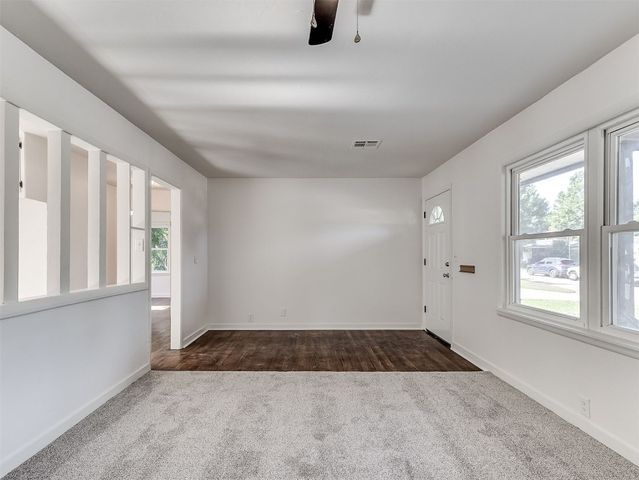 703 S 2nd Street, Yukon, OK 73099