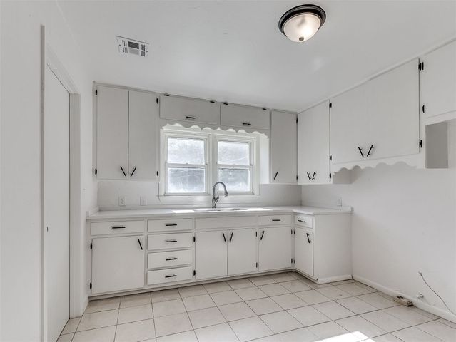 703 S 2nd Street, Yukon, OK 73099