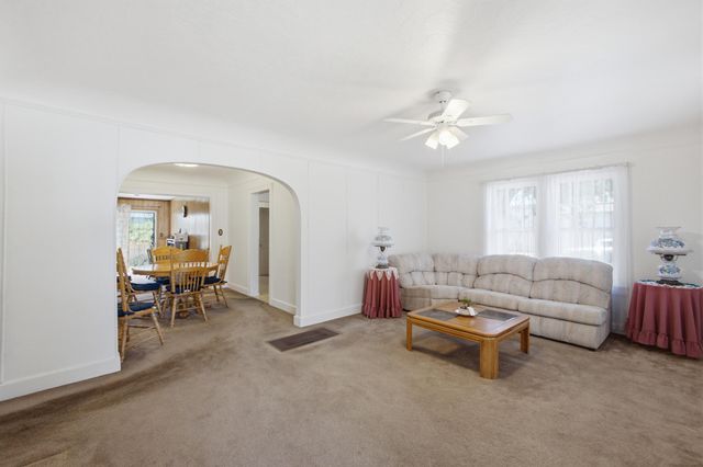 600 N Third Street, Belen, NM 87002