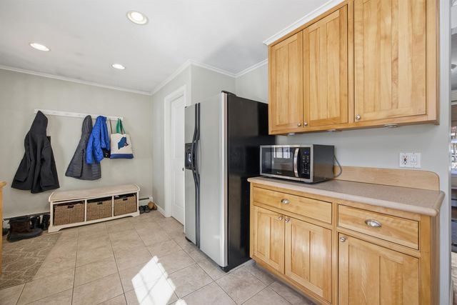 127 Prospect Hill Road, Sunapee, NH 03782