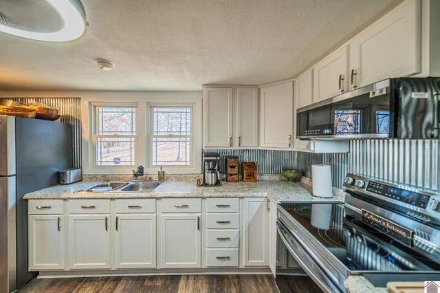 155 Hill Road, Grand Rivers, KY 42045