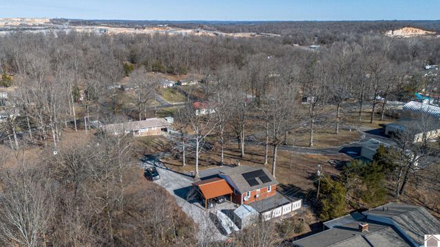 155 Hill Road, Grand Rivers, KY 42045