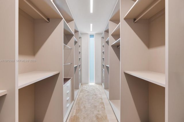 1051 W 48th St 4, Miami Beach, FL 33140