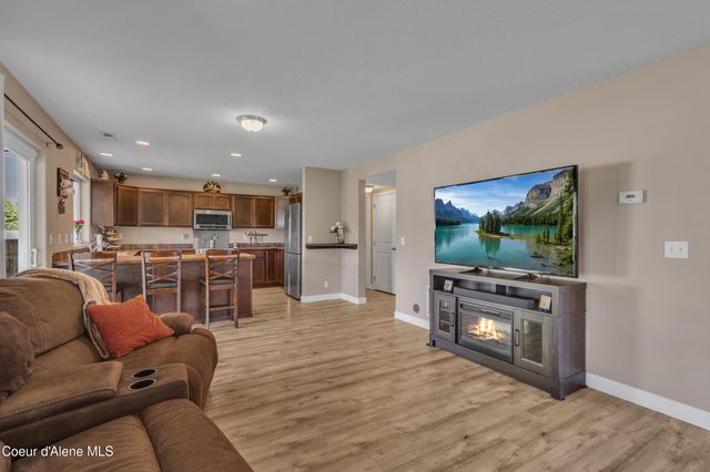 3739 W Pescador Dr, Coeur D'alene, ID 83815