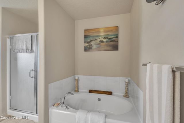 3739 W Pescador Dr, Coeur D'alene, ID 83815