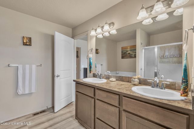 3739 W Pescador Dr, Coeur D'alene, ID 83815