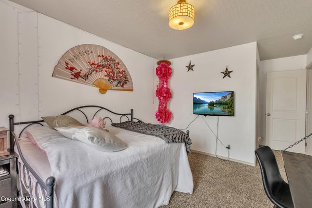 3739 W Pescador Dr, Coeur D'alene, ID 83815