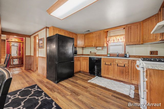 2027 Valentine Street NE, Grand Rapids, MI 49525