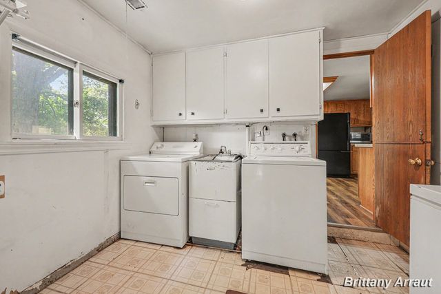 2027 Valentine Street NE, Grand Rapids, MI 49525