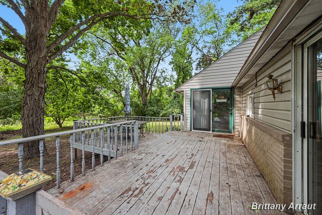 2027 Valentine Street NE, Grand Rapids, MI 49525