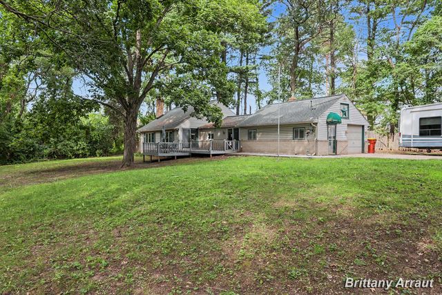 2027 Valentine Street NE, Grand Rapids, MI 49525