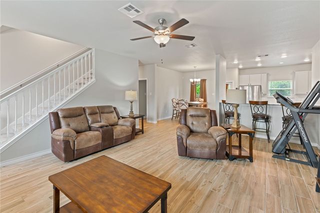 1513 Lisa Ann Dr, Aransas Pass, TX 78336