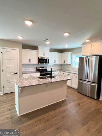 323 Madison Avenue, St. Marys, GA 31558