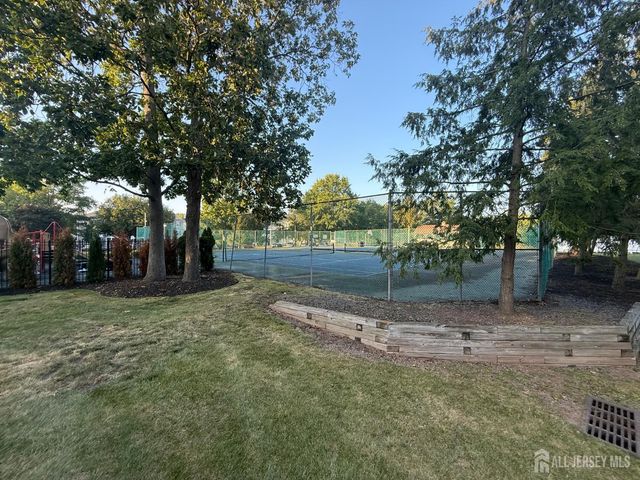 125 Albury Way, North Brunswick, NJ 08902