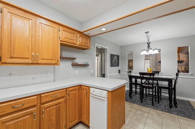 3115 Bent Oaks Circle, Norman, OK 73072