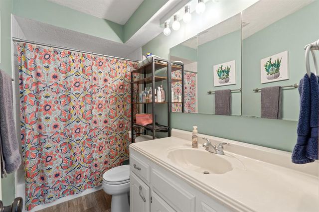 3115 Bent Oaks Circle, Norman, OK 73072