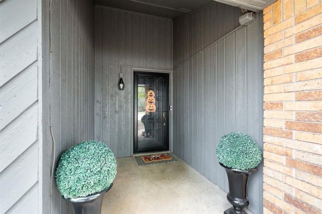 3115 Bent Oaks Circle, Norman, OK 73072