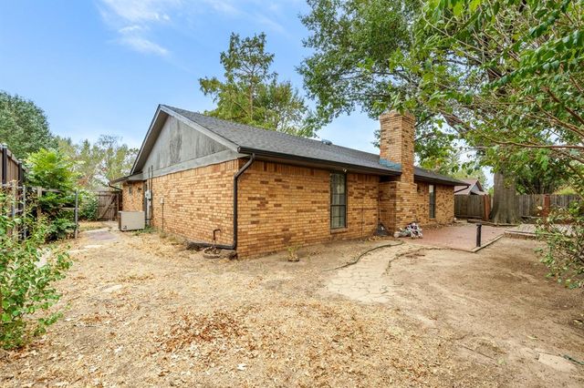 3115 Bent Oaks Circle, Norman, OK 73072
