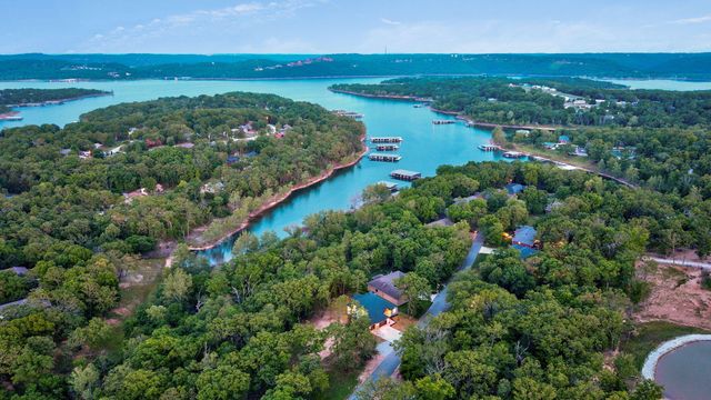 574 Edgewater Estates, Kimberling City, MO 65686